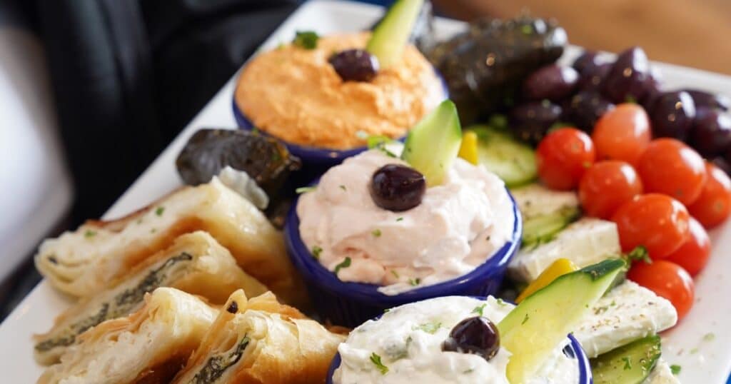 Plant-Powered and Full of Flavor: Discover the Best Vegetarian Greek Dishes